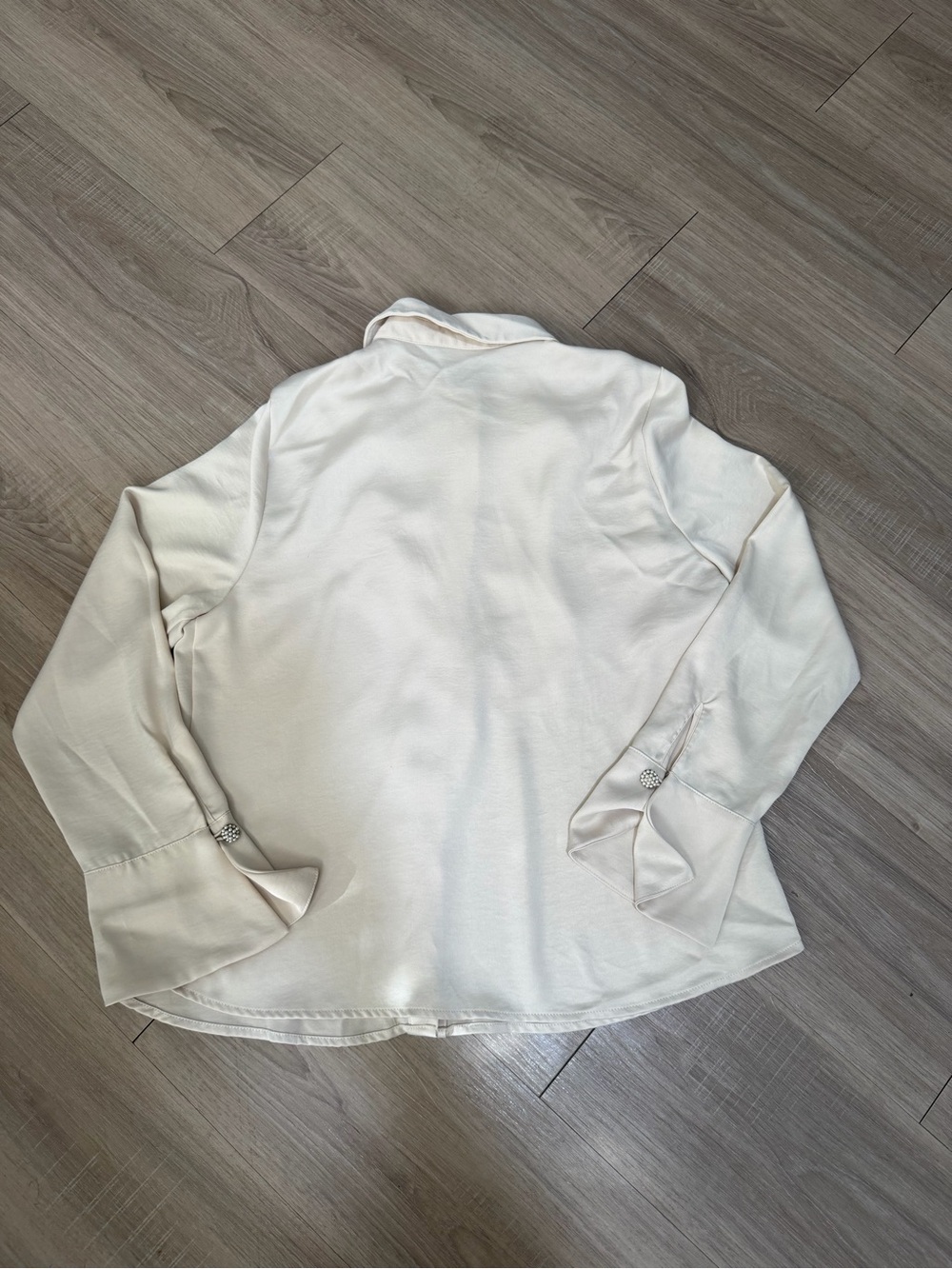 Zara Cream Ruffle Button-Down Blouse - Picture 2 of 7